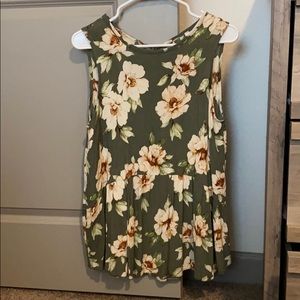 Green floral peplum top